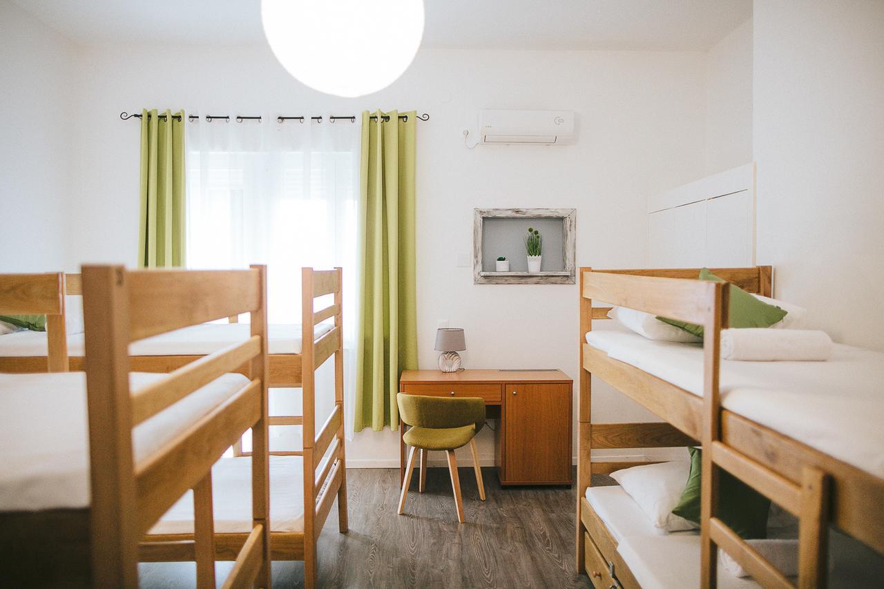 Bed in Gemengde Slaapzaal met 8 Bedden